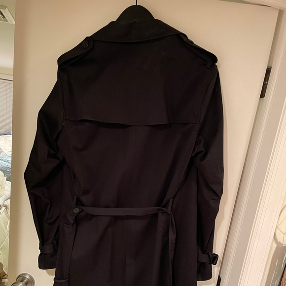 BLACK COTTON GABARDINE TRENCH COAT - Picture 5 of 8